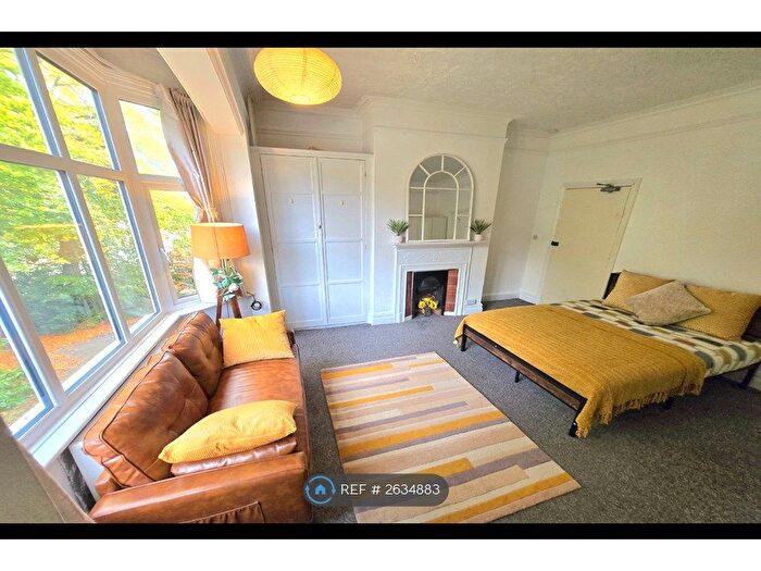 1 Bedroom Flat To Rent In Queens Park Gardens, Bournemouth, BH8