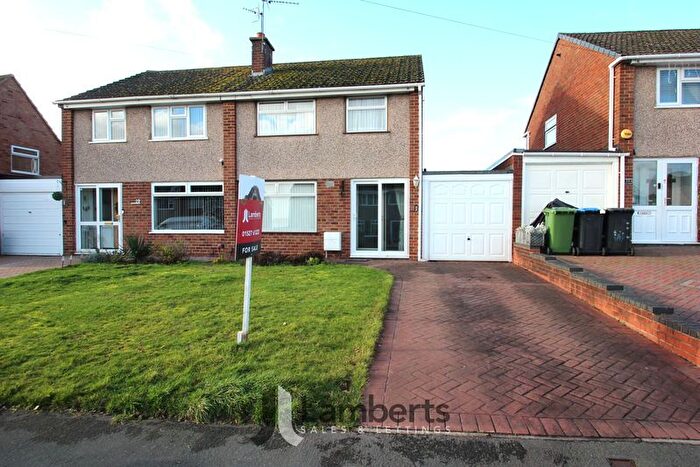 3 Bedroom Semi Detached House For Sale In St. Judes Avenue, Studley, B80