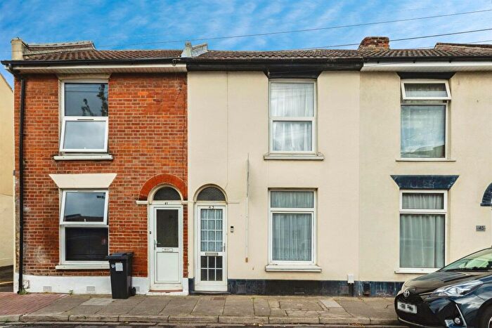 2 Bedroom Terraced House For Sale In St Stephens Road, Portsmouth, PO2