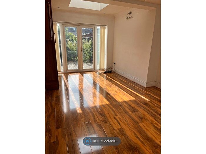 1 Bedroom Flat To Rent In Rayners Lane, London, HA2