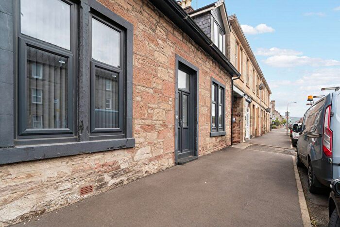 5 Bedroom Villa For Sale In West King Street, Helensburgh, G84