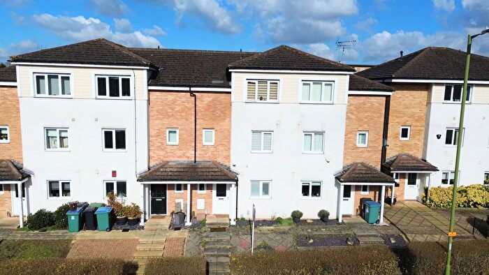 4 Bedroom Town House For Sale In Rickmansworth Road, Watford, WD18