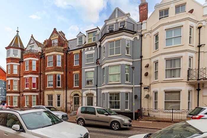 1 Bedroom Flat For Sale In Cabbell Road, Cromer, NR27
