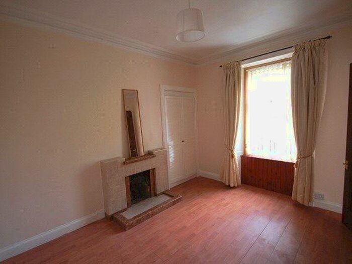 2 Bedroom Detached House To Rent In Gatehouse, Robertland, Old Glasgow