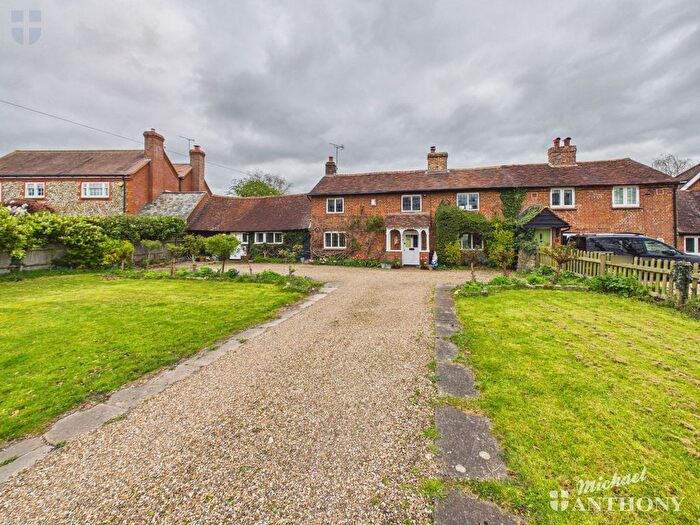 3 Bedroom Semi Detached House For Sale In Risborough Road, Stoke Mandeville, Aylesbury, Buckinghamshire, HP22