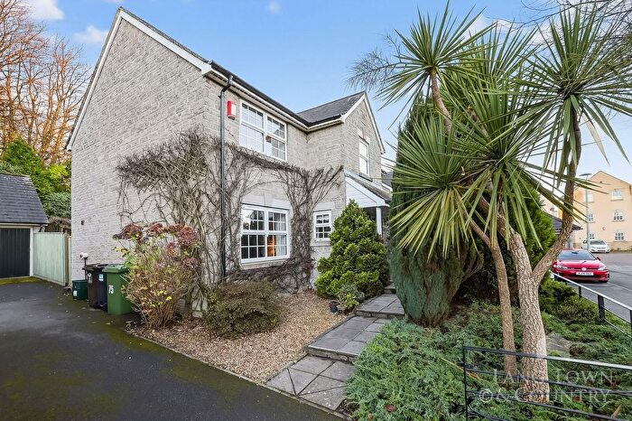 4 Bedroom Detached House For Sale In Temeraire Road, Manadon Park, Plymouth, PL5