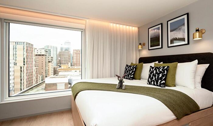 1 Bedroom Serviced Apartments To Rent In Tower Bridge Apartment, E1