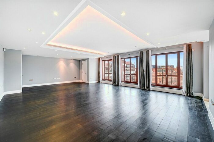 3 Bedroom Flat To Rent In Lancelot Place, Knightsbridge, SW7