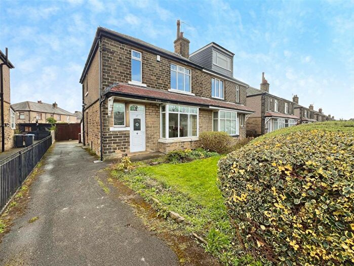 3 Bedroom Semi Detached House For Sale In Moorside Road, Bradford, BD2