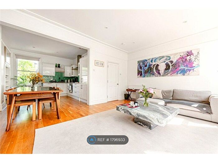 2 Bedroom Flat To Rent In Queens Park, London, NW6