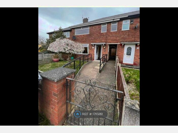 4 Bedroom Terraced House To Rent In Mendip Avenue, Warrington, WA2