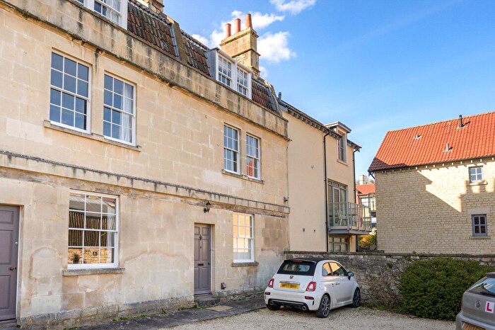 2 Bedroom Maisonette For Sale In Walcot Street, Bath, Somerset, BA1