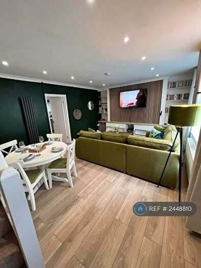 3 Bedroom End Of Terrace House To Rent In High Street, Merthyr Tydfil, CF46