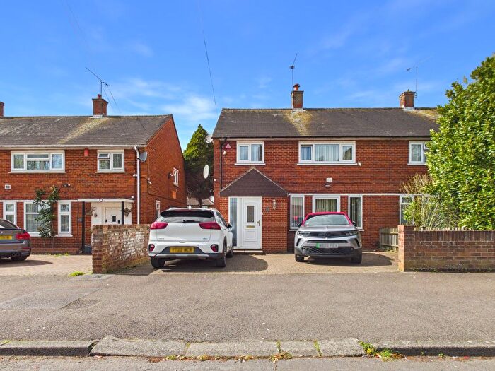 3 Bedroom Terraced House For Sale In Fox Road, Langley, Berkshire, SL3