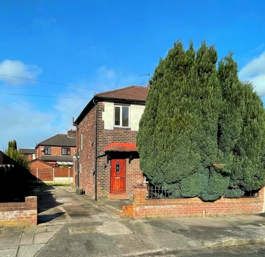 3 Bedroom Semi-Detached House To Rent In South Mesenfield Rd, Salford, M7