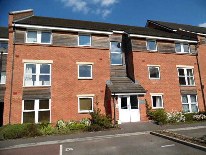 2 Bedroom Flat To Rent In Florey Court, Old Town, Swindon, SN1