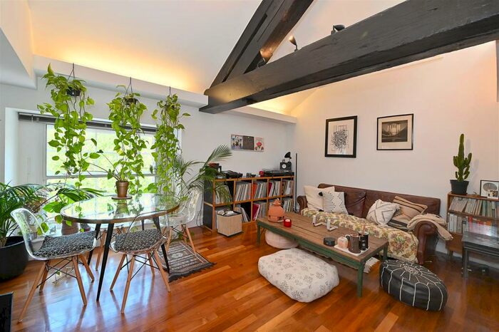 2 Bedroom Apartment To Rent In The Listed Building, Wapping, E1W