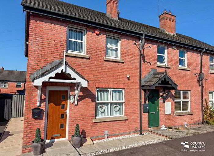 3 Bedroom End TownHouse For Sale In Elmwood Cottages, Newtownabbey, BT36