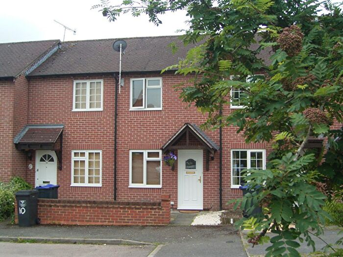1 Bedroom Terraced House For Sale In Fairfield, Great Bedwyn, SN8