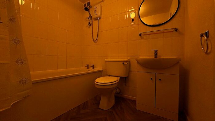 2 Bedroom Flat To Rent In Littleton Court, Filton, BS34