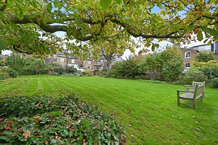 4 Bedroom Terraced House To Rent In Dunsany Road, Brook Green, W14