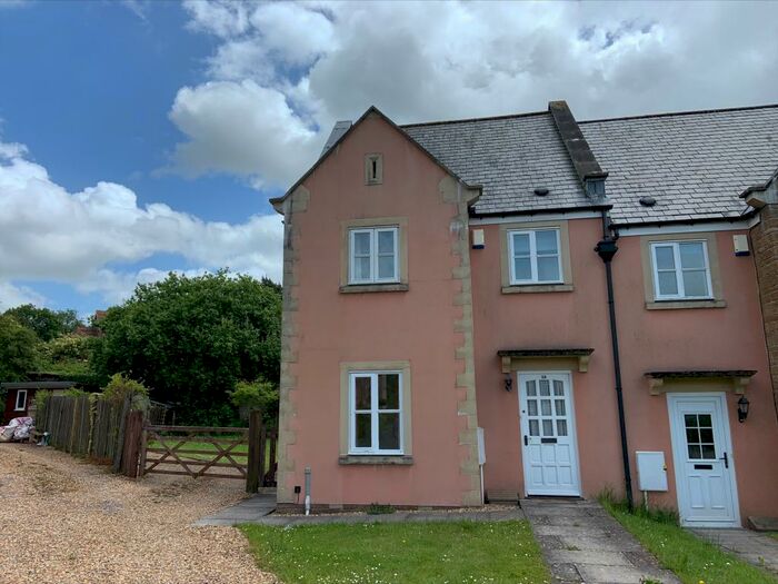 2 Bedroom End Of Terrace House To Rent In The Orchards, S Horrington, BA5