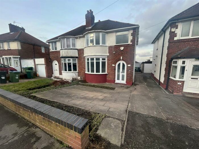 3 Bedroom House To Rent In Elm Terrace, Oldbury, B69