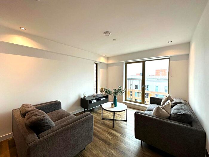 2 Bedroom Apartment To Rent In The Astley Manchester, M1
