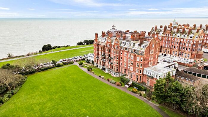 1 Bedroom Apartment To Rent In The Leas, Folkestone, CT20