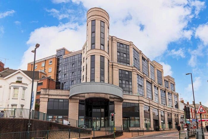 2 Bedroom Flat To Rent In Commercial Road, Westbourne, Bournemouth, BH2
