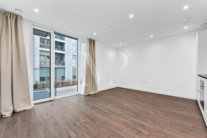 1 Bedroom Apartment To Rent In Hartingtons Court, Coster Avenue, London, N4