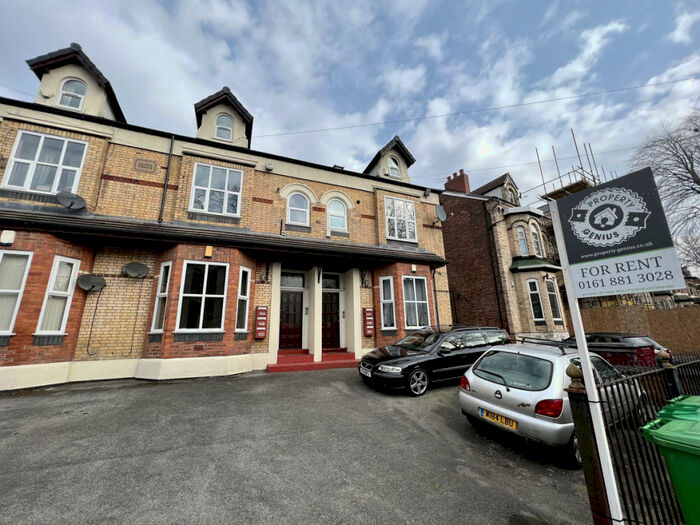 2 Bedroom Apartment To Rent In Mayfield Road, Manchester, M16