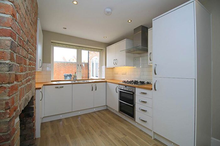 2 Bedroom Mews To Rent In Parish Mews, Loughborough, LE11