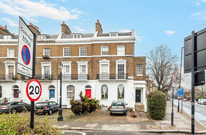 1 Bedroom Flat To Rent In Stockwell Terrace, Stockwell, London, SW9