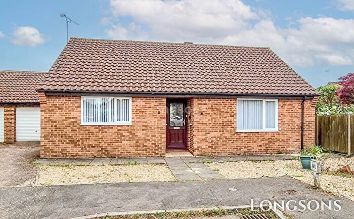 2 Bedroom Bungalow To Rent In Salhouse Drive, Swaffham, PE37