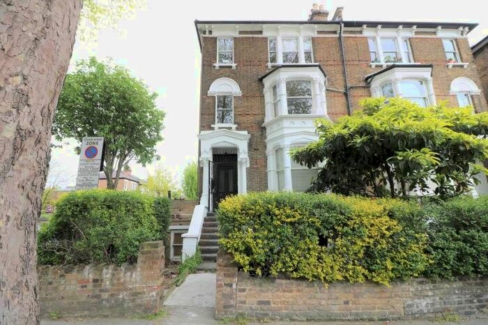 4 Bedroom Flat To Rent In Hillmarton Road, Hillmarton Conservation Area/ Caledonian Road, N7