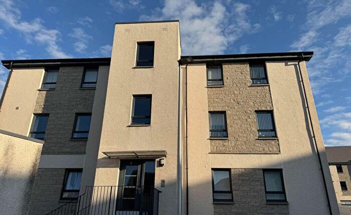 2 Bedroom Apartment To Rent In Flat, Fisher Place, Edinburgh, EH17