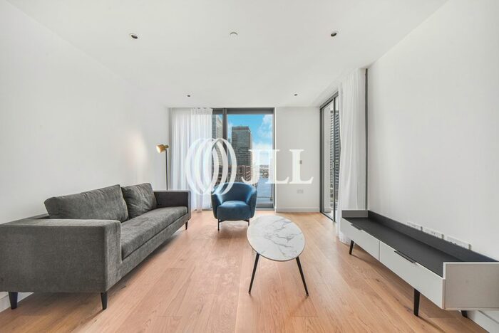 1 Bedroom Flat To Rent In Landmark Pinnacle, Marsh Wall, E14