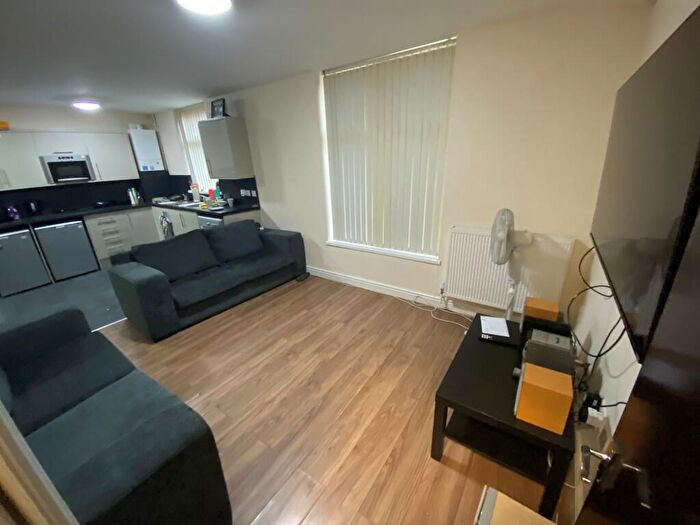 5 Bedroom Terraced House To Rent In Connaught Road, Liverpool, L7