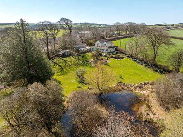 3 Bedroom Detached House For Sale In Holsworthy, Devon, EX22