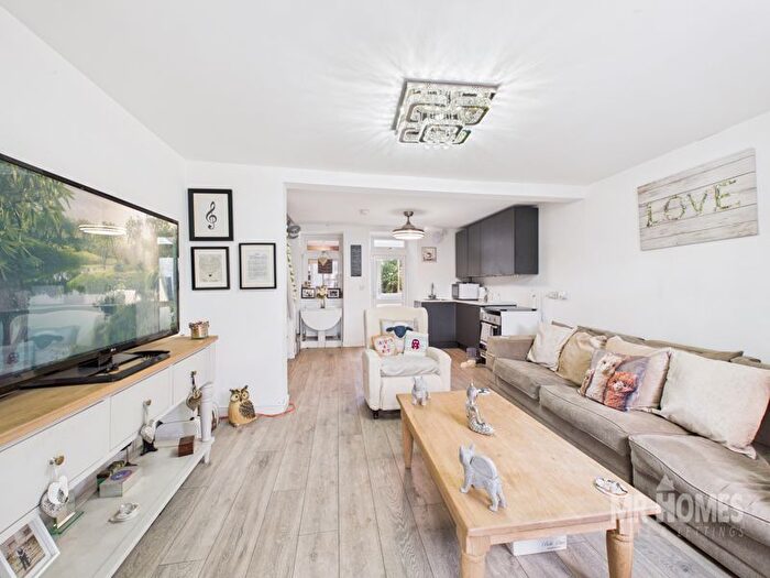 2 Bedroom Terraced House For Sale In Mount Pleasant Place, Mountain Ash, Rct, CF45