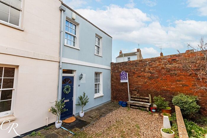 3 Bedroom Terraced House For Sale In Victoria Retreat, Leckhampton, GL50
