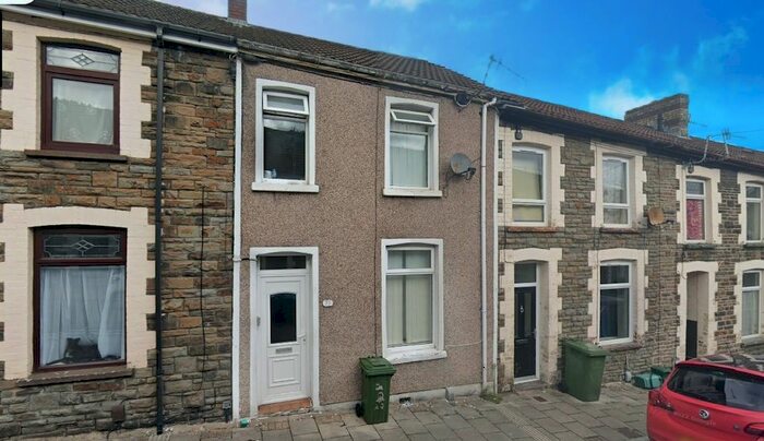 3 Bedroom Property To Rent In Danygraig Street, Graig, Pontypridd, CF37