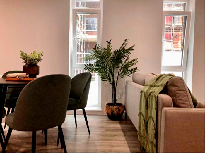 2 Bedroom Apartment To Rent In All Six Liverpool, Derby Square, Liverpool, L2
