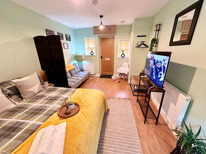 Studio To Rent In Boot Lane, Blaenavon, Pontypool, NP4