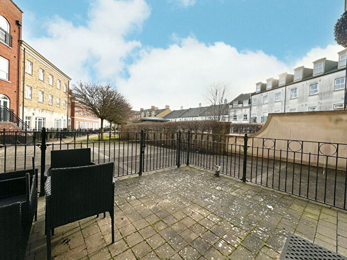 1 Bedroom Apartment For Sale In Willow Gardens, Gorcott Lane, Dickens Heath, B90