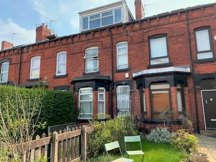 5 Bedroom Terraced House To Rent In Archery Road, Leeds, West Yorkshire, LS2