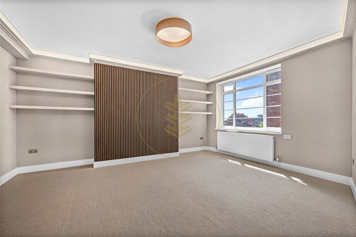 2 Bedroom Flat To Rent In Belsize Avenue, Belsize Park, London, NW3