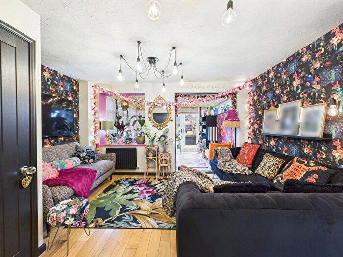 2 Bedroom End Of Terrace House For Sale In Sandburrows Road, Bristol, BS13