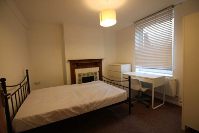 5 Bedroom House To Rent In Hanover Terrace, Brighton, BN2